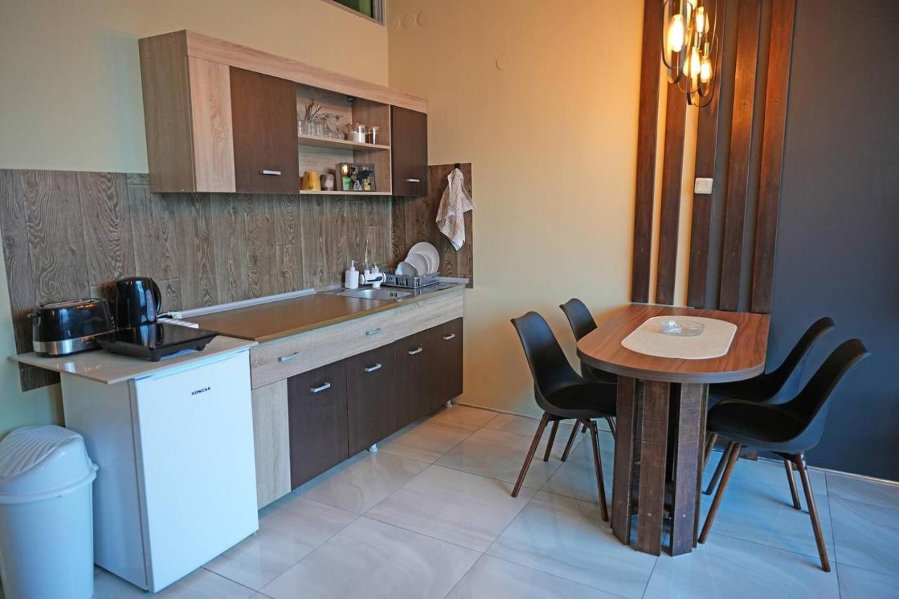 Black Diamond Nis Ngoại thất bức ảnh